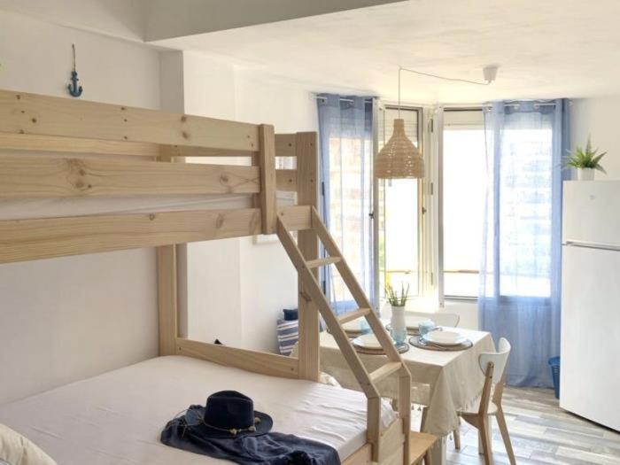 Apartbeach La Brisa Y Frente Playa La Pineda Εξωτερικό φωτογραφία