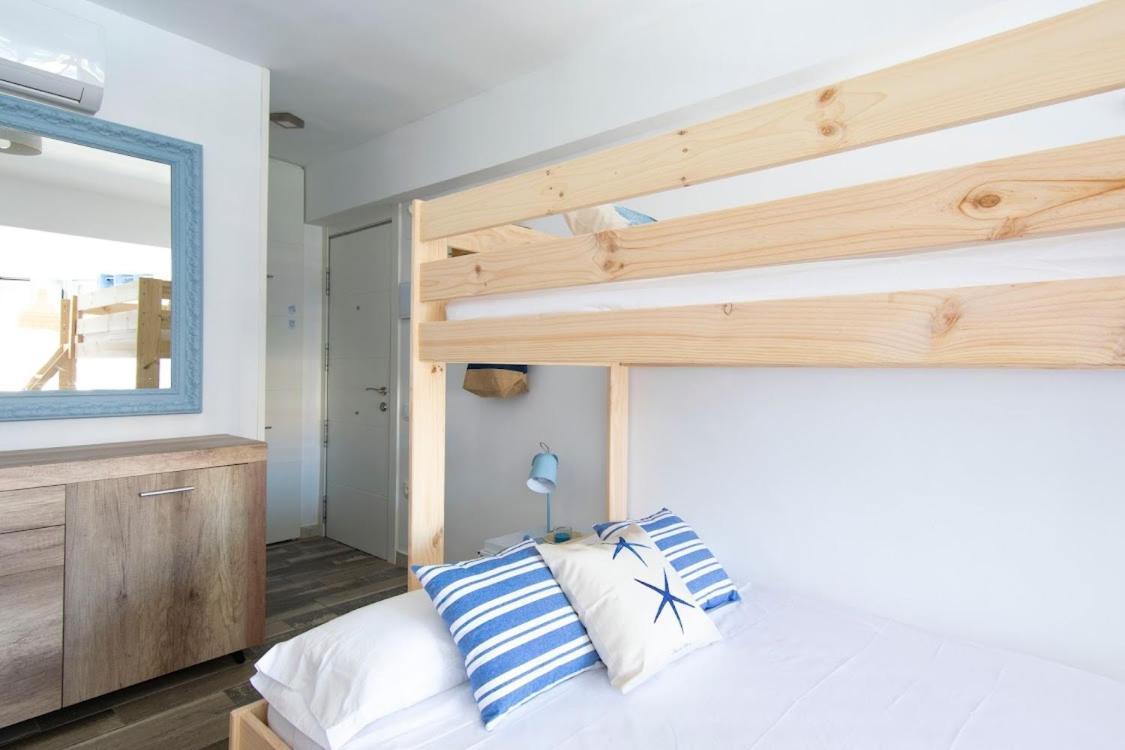 Apartbeach La Brisa Y Frente Playa La Pineda Εξωτερικό φωτογραφία
